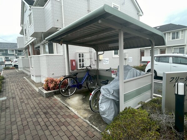 フリーデンAの物件内観写真